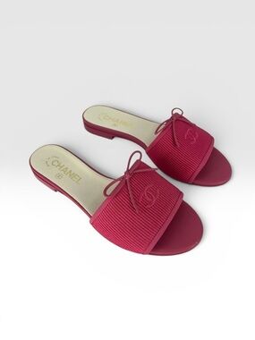 Chanel 24P Pink CC Bow‎ Slide Sandals Size 37